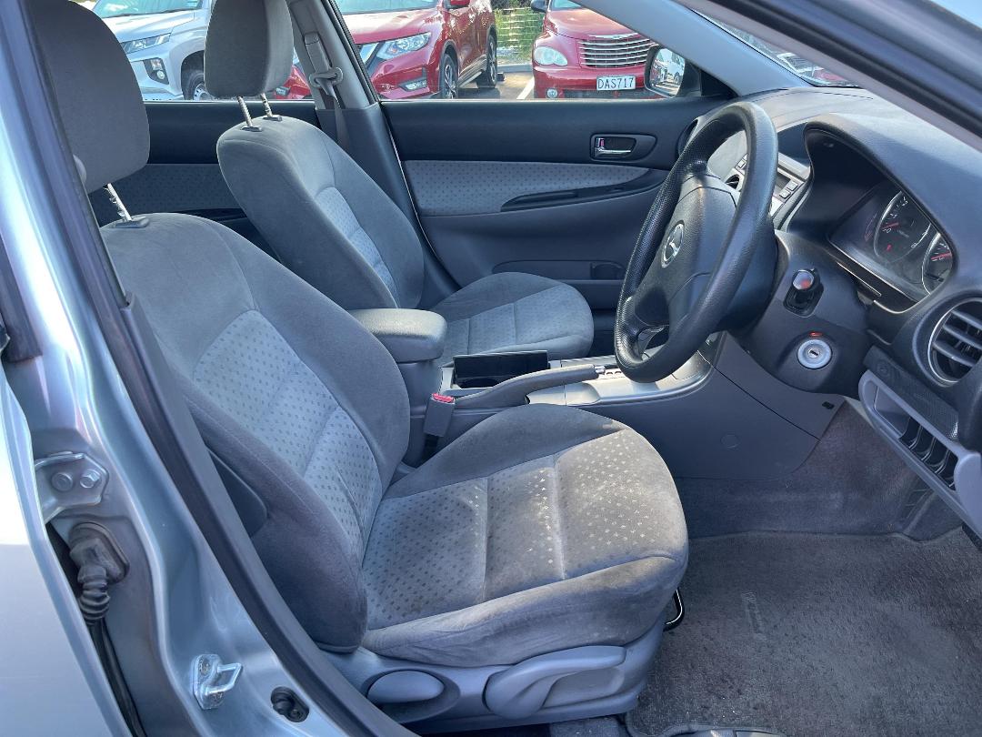 Photo '14' of Mazda Atenza