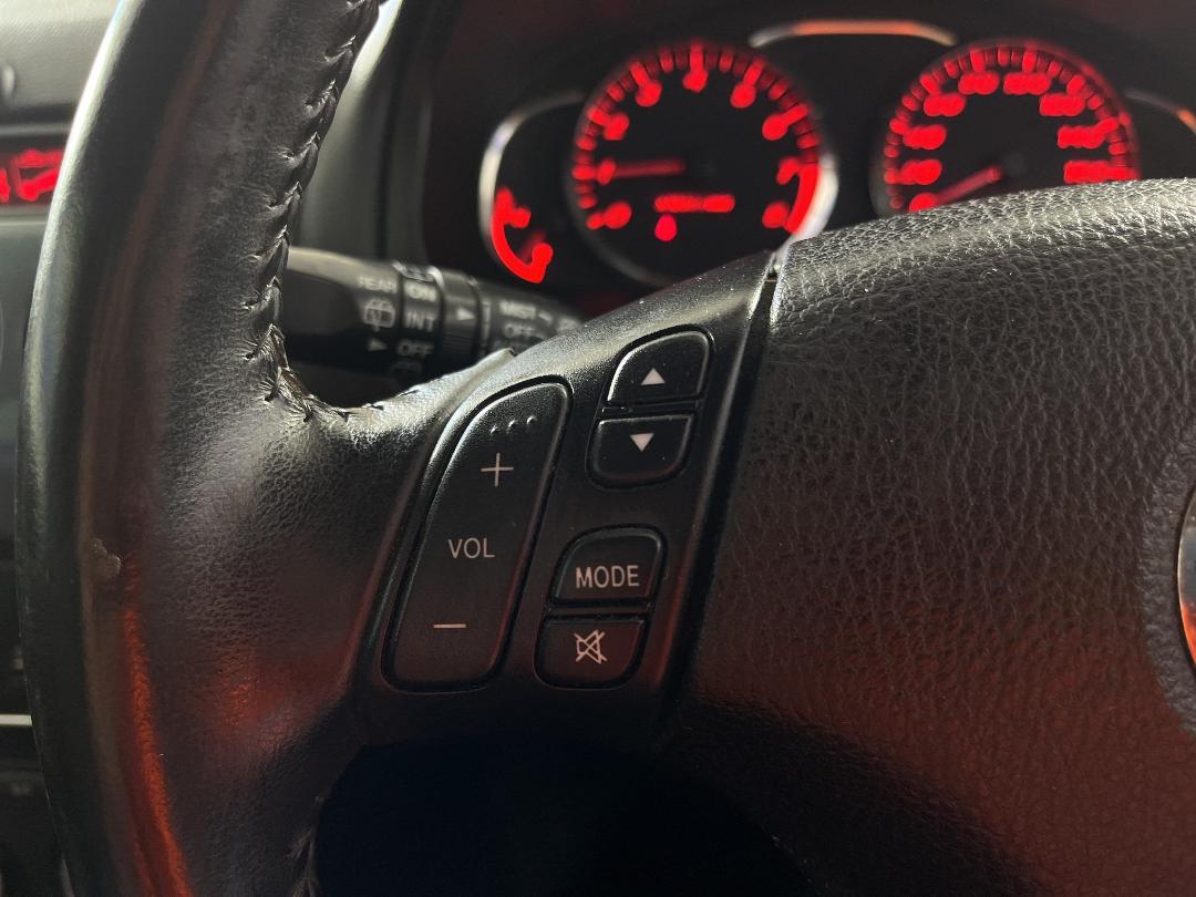 Photo '24' of Mazda Atenza Photo '24' of Mazda Atenza