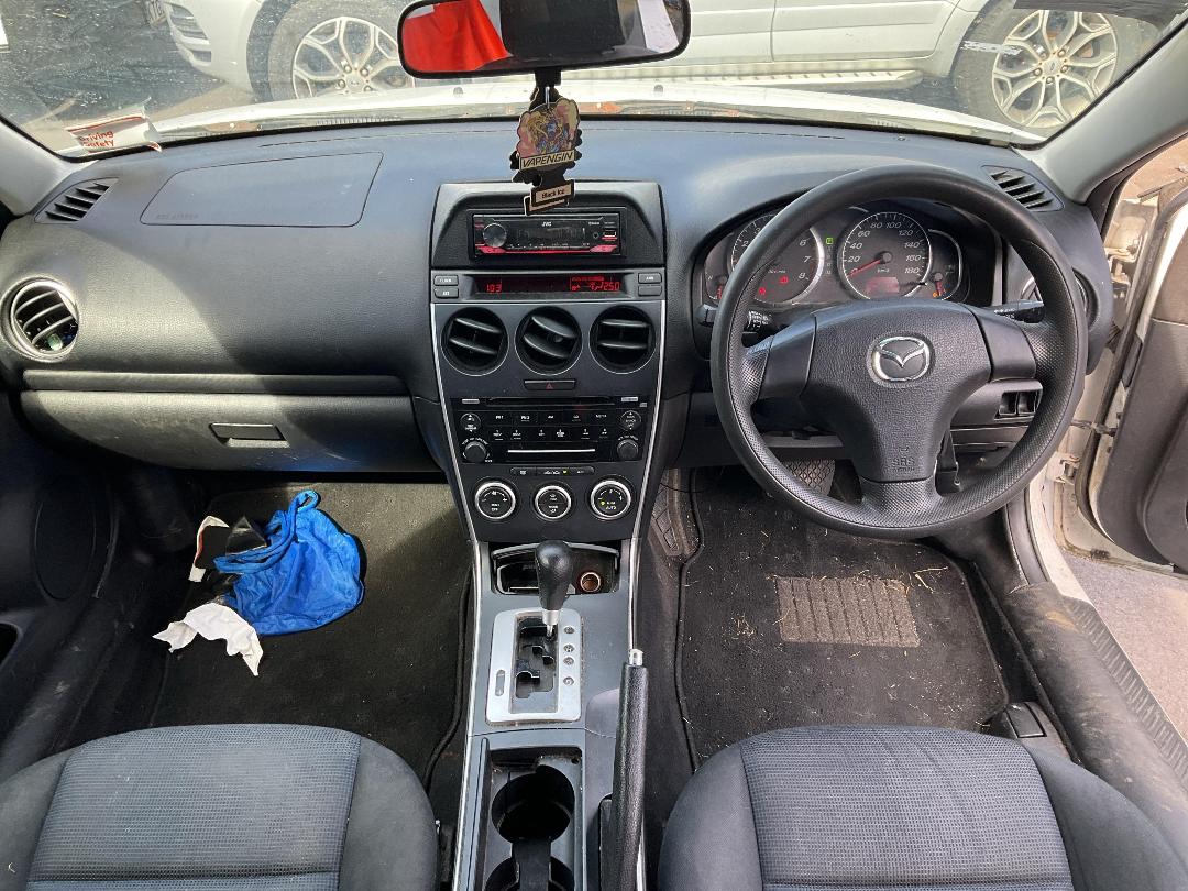 Photo '8' of Mazda Atenza Photo '8' of Mazda Atenza