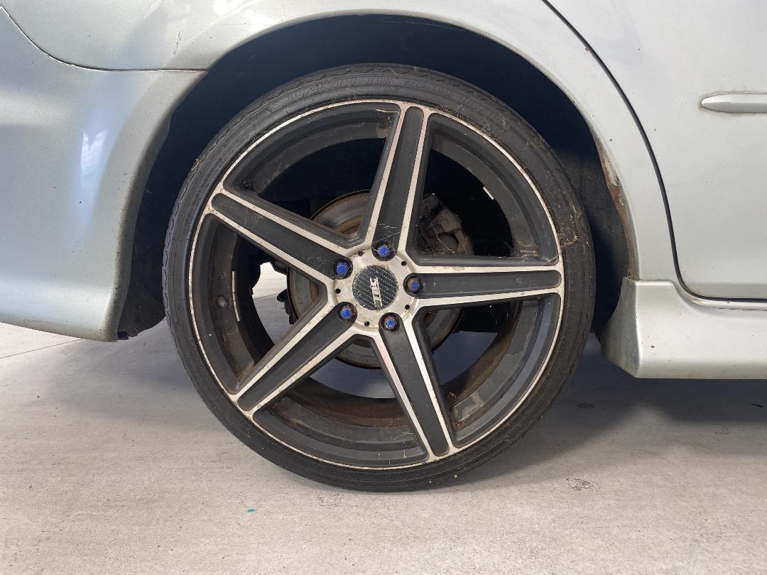 Photo '10' of Mazda Atenza