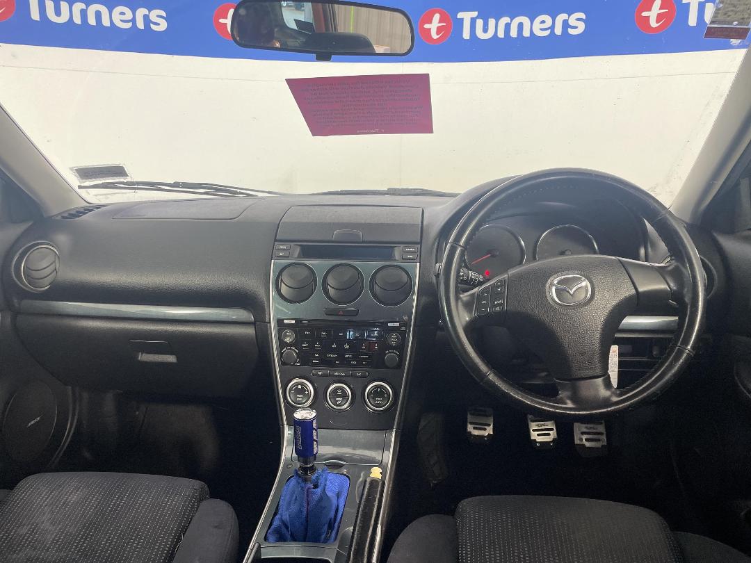 Photo '15' of Mazda Atenza