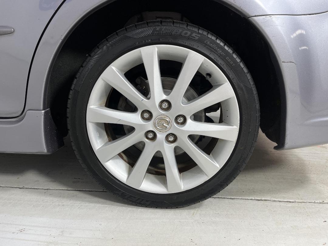 Photo '11' of Mazda Atenza