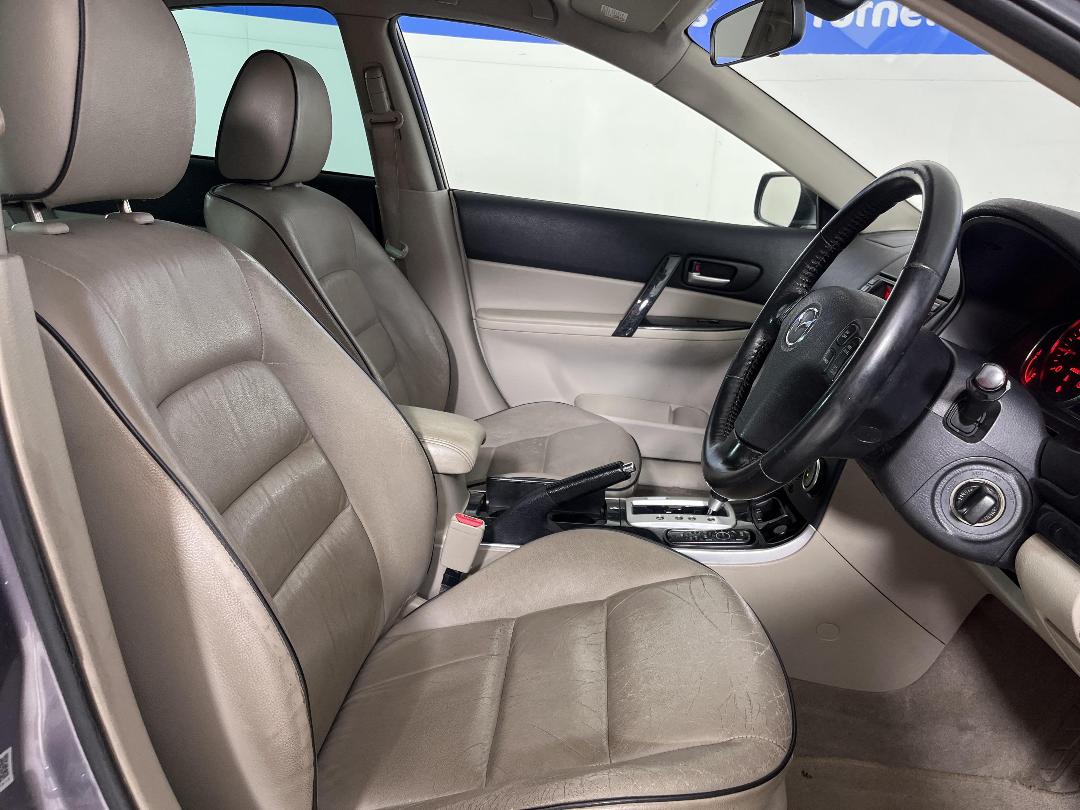 Photo '16' of Mazda Atenza