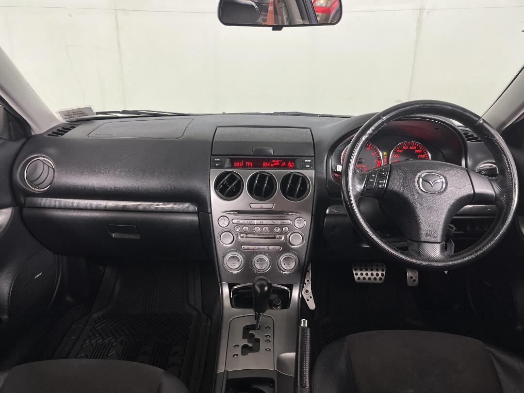 Photo '17' of Mazda Atenza Photo '17' of Mazda Atenza