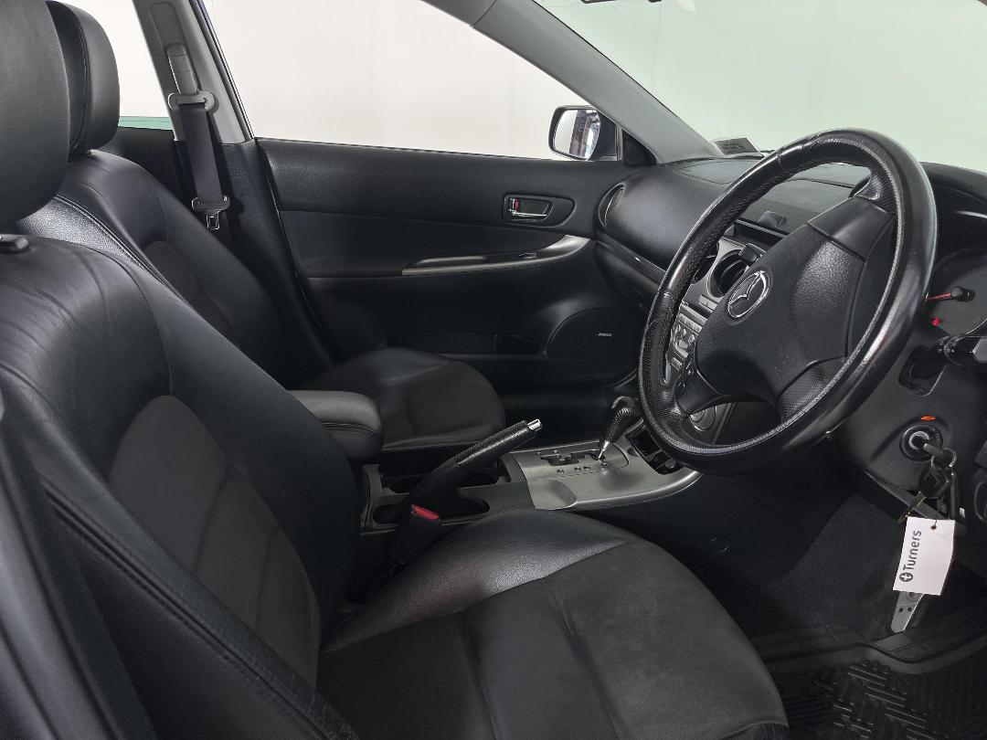 Photo '16' of Mazda Atenza Photo '16' of Mazda Atenza