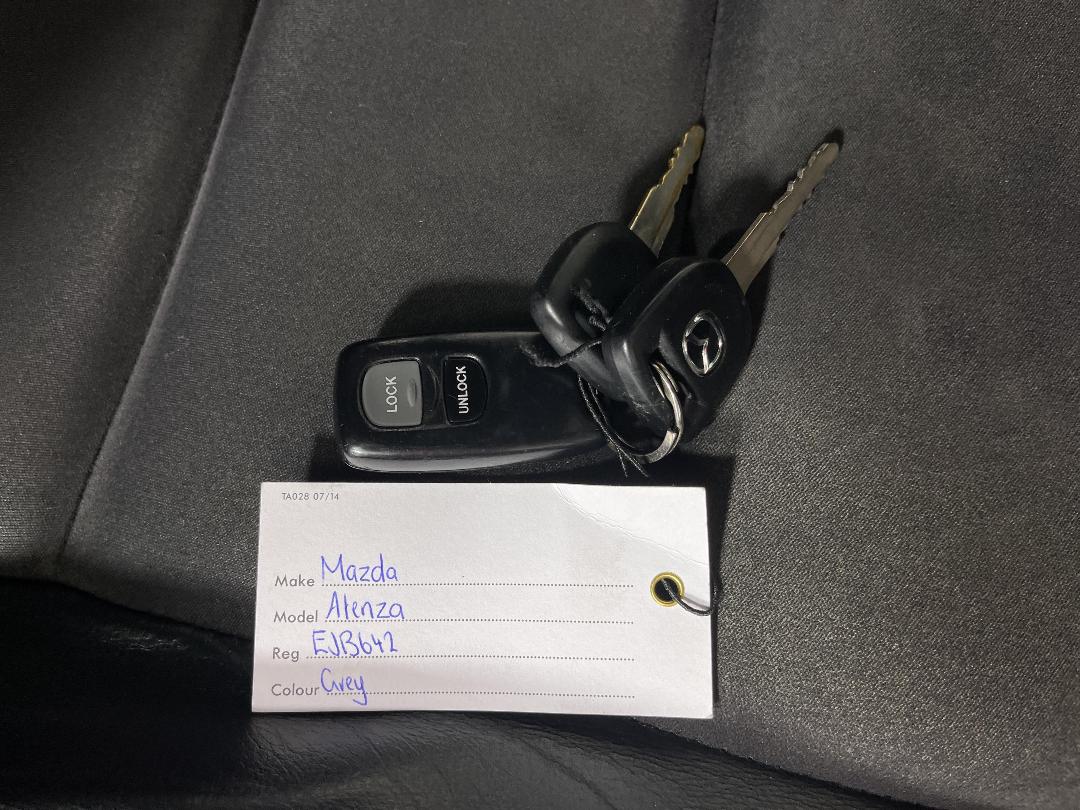 Photo '22' of Mazda Atenza Photo '22' of Mazda Atenza