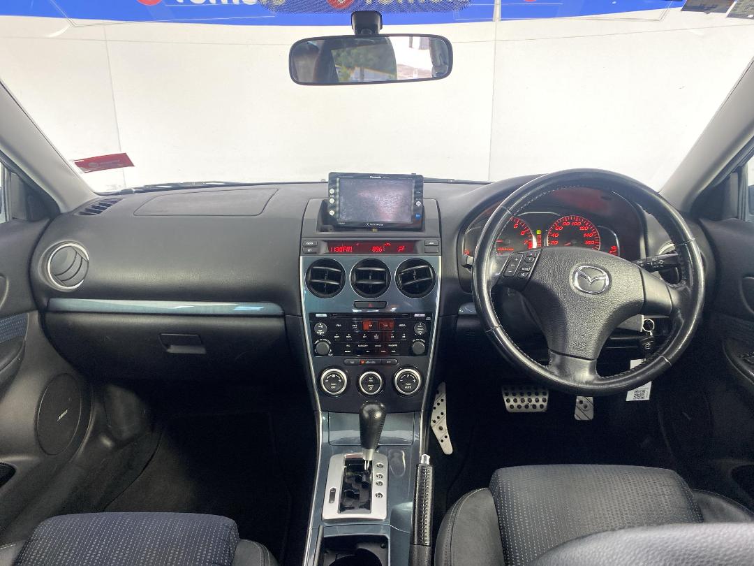 Photo '17' of Mazda Atenza Photo '17' of Mazda Atenza