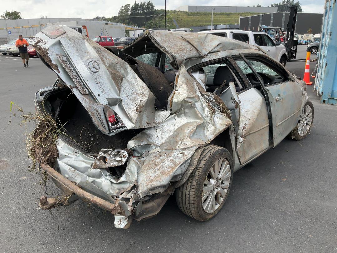 Photo '7' of Mazda Atenza