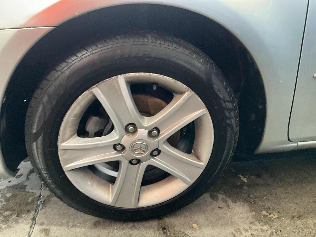 Photo '5' of Mazda Atenza