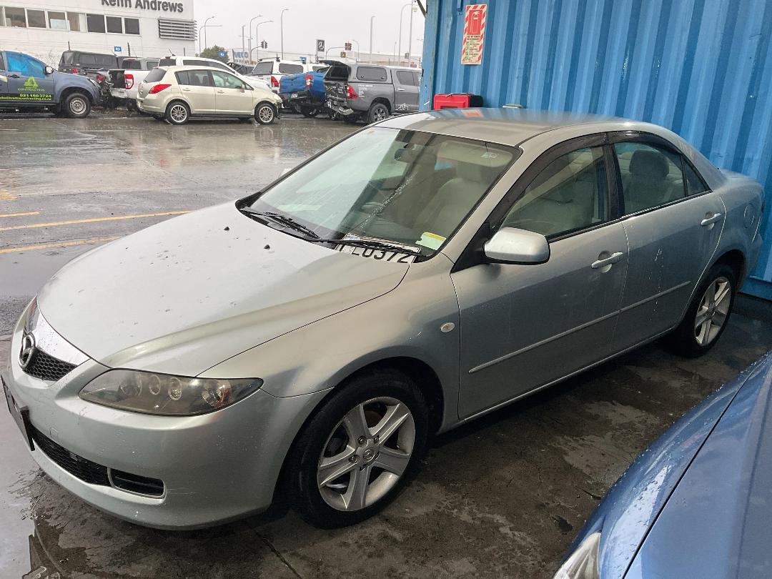 Photo '3' of Mazda Atenza