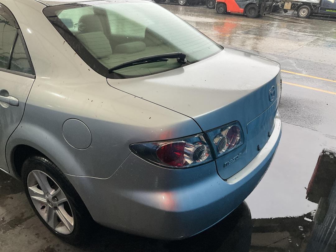 Photo '7' of Mazda Atenza