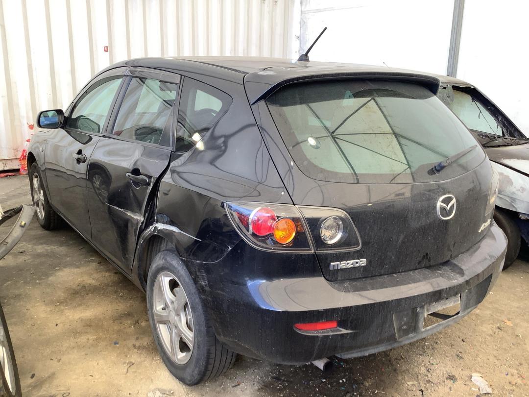 Photo '6' of Mazda Axela Photo '6' of Mazda Axela