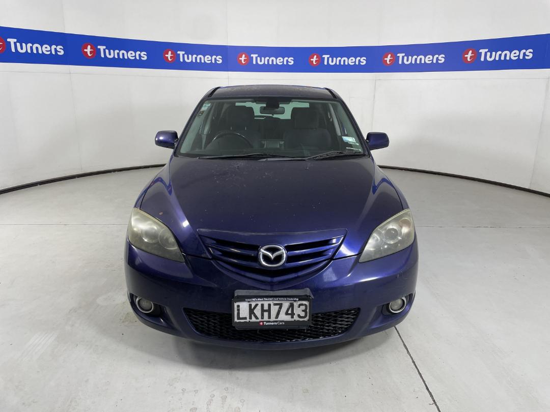 Photo '2' of Mazda Axela