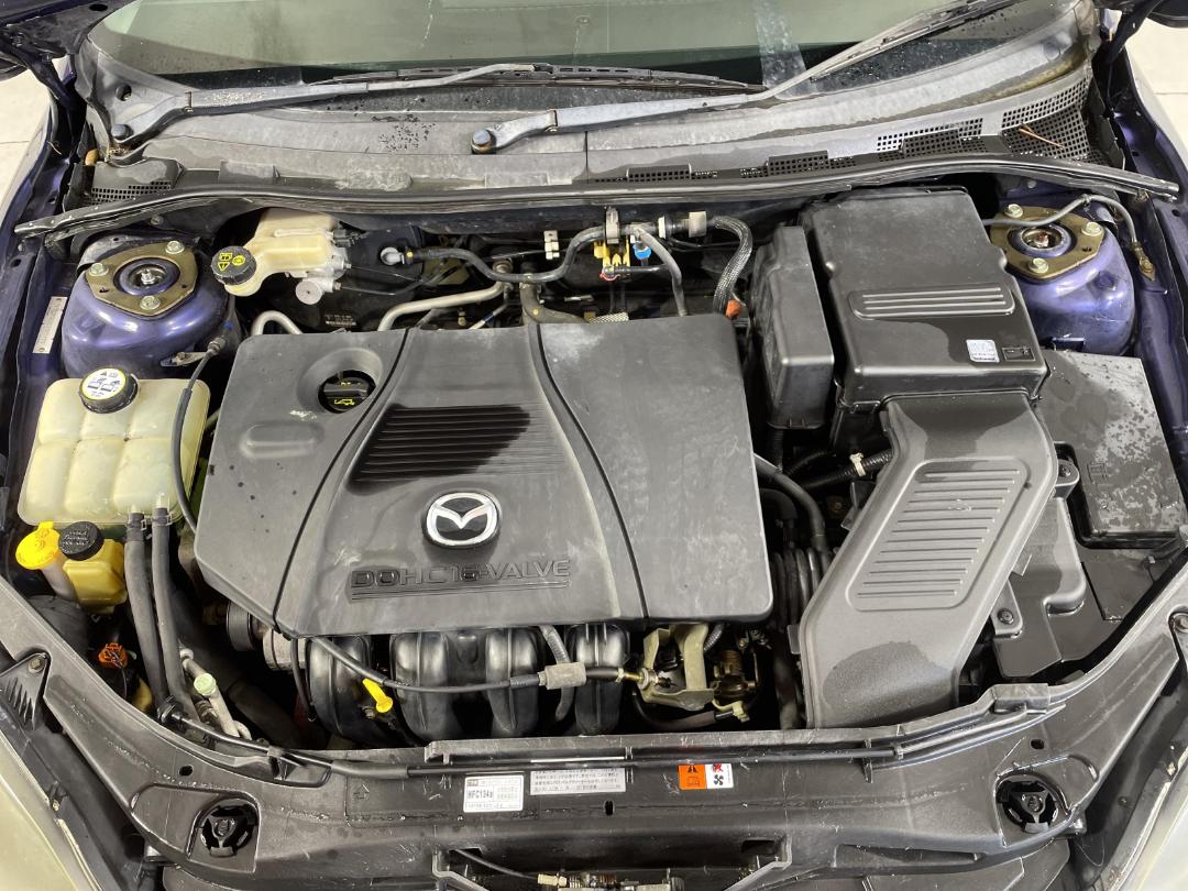 Photo '13' of Mazda Axela