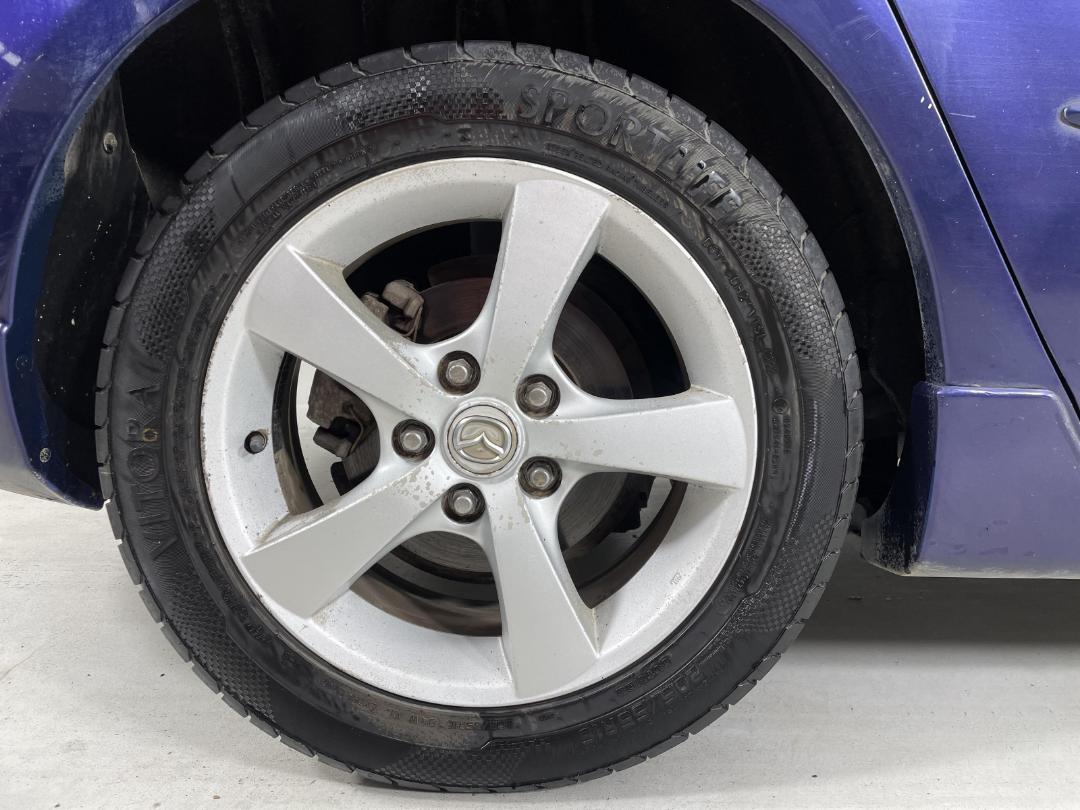 Photo '12' of Mazda Axela