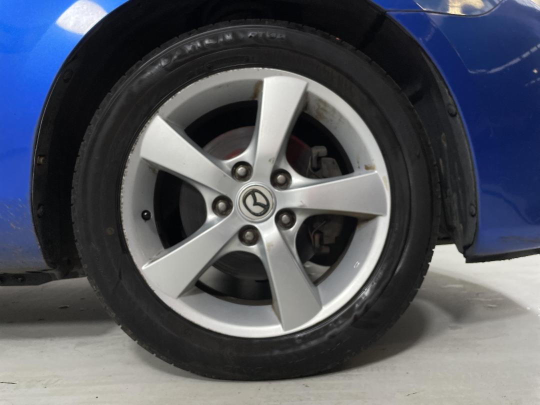 Photo '9' of Mazda Axela Photo '9' of Mazda Axela