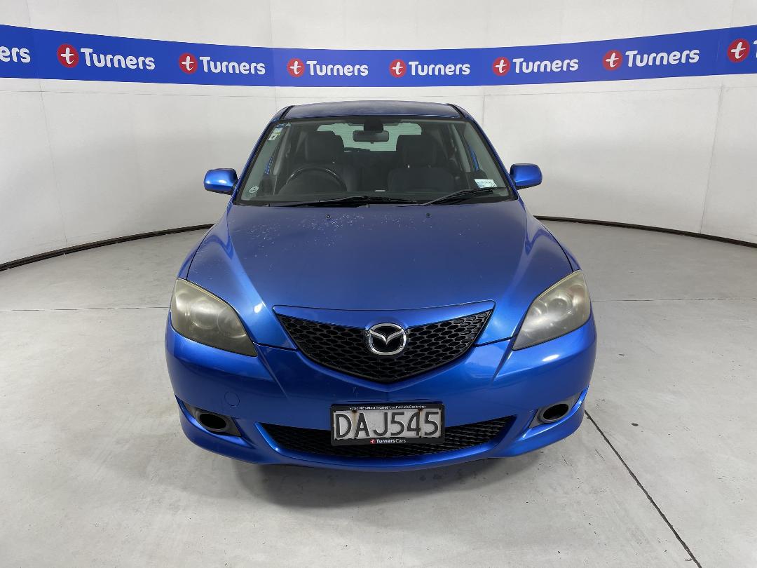 Photo '2' of Mazda Axela Photo '2' of Mazda Axela