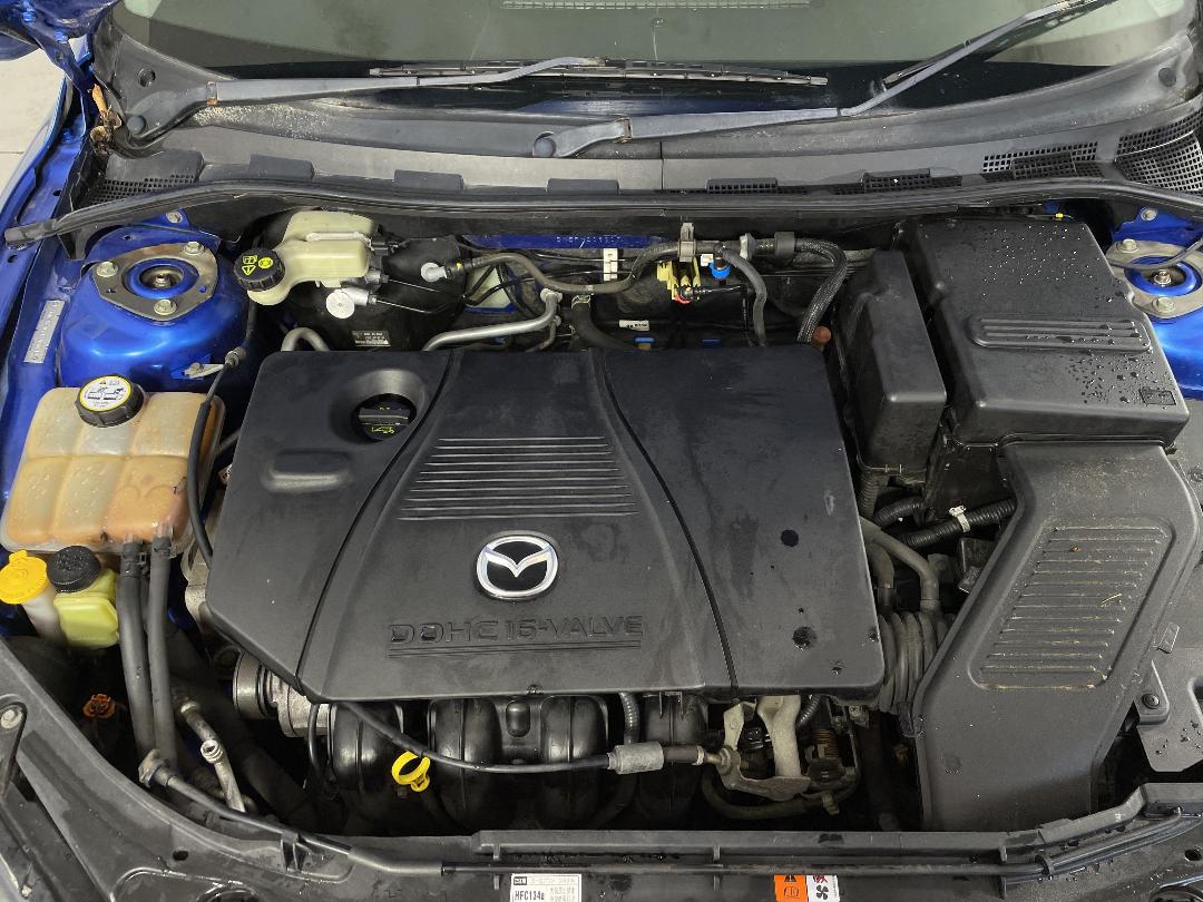 Photo '13' of Mazda Axela Photo '13' of Mazda Axela