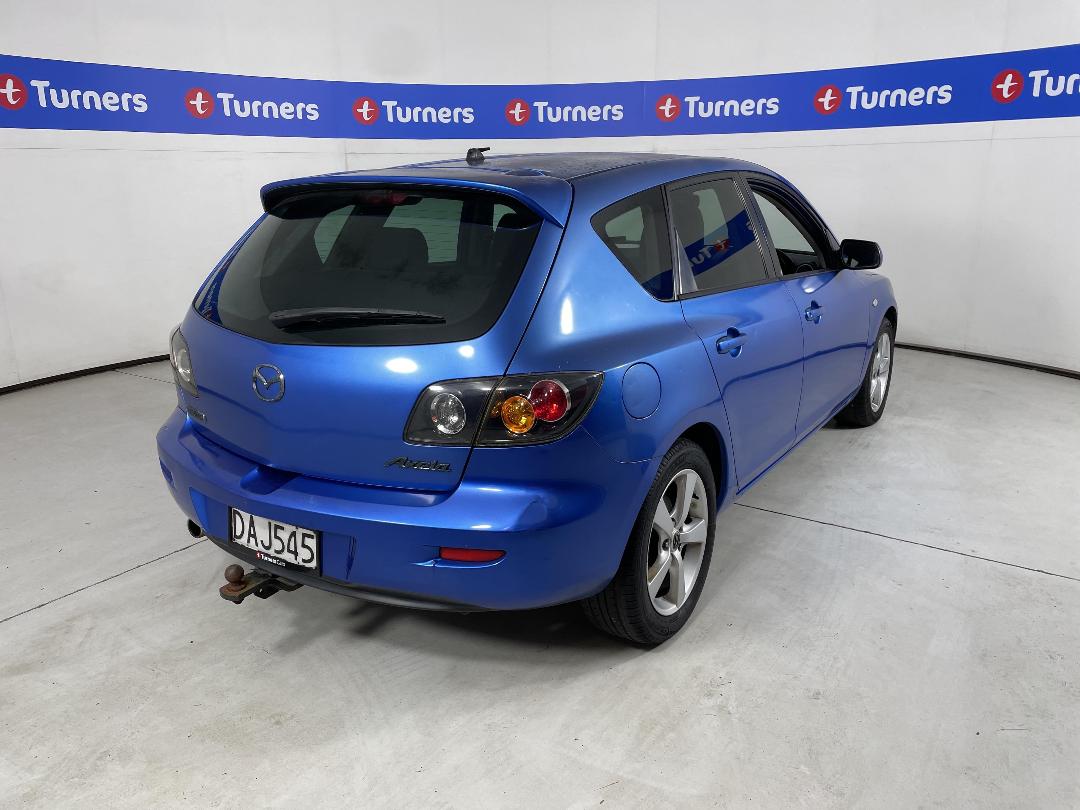 Photo '7' of Mazda Axela Photo '7' of Mazda Axela