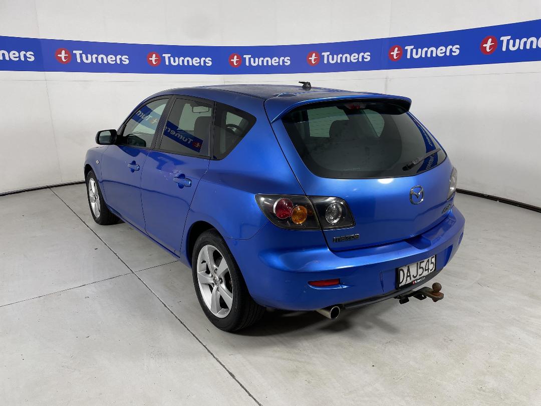 Photo '5' of Mazda Axela Photo '5' of Mazda Axela