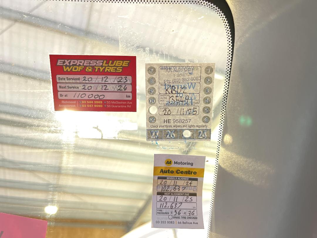 Photo '17' of Mazda Axela