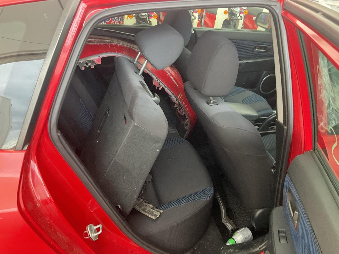 Photo '13' of Mazda Axela Photo '13' of Mazda Axela