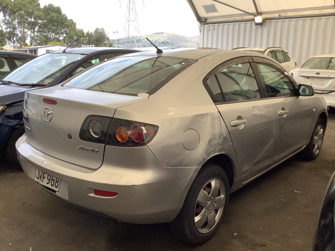 Photo '6' of Mazda Axela