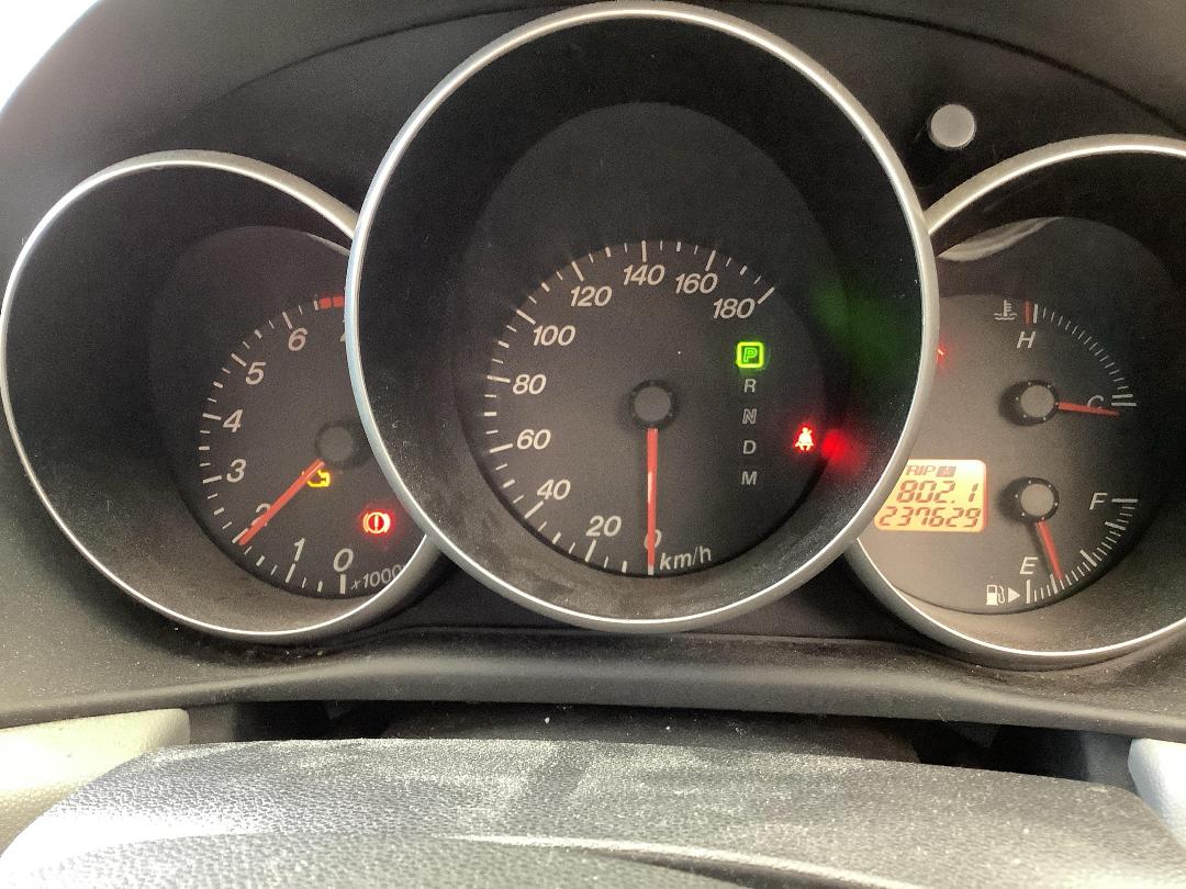 Photo '17' of Mazda Axela