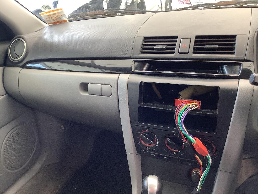 Photo '19' of Mazda Axela