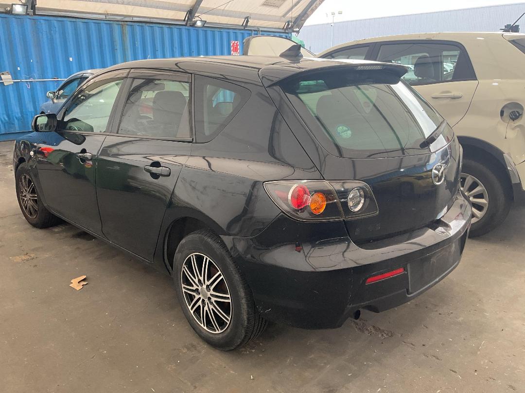 Photo '4' of Mazda Axela Photo '4' of Mazda Axela