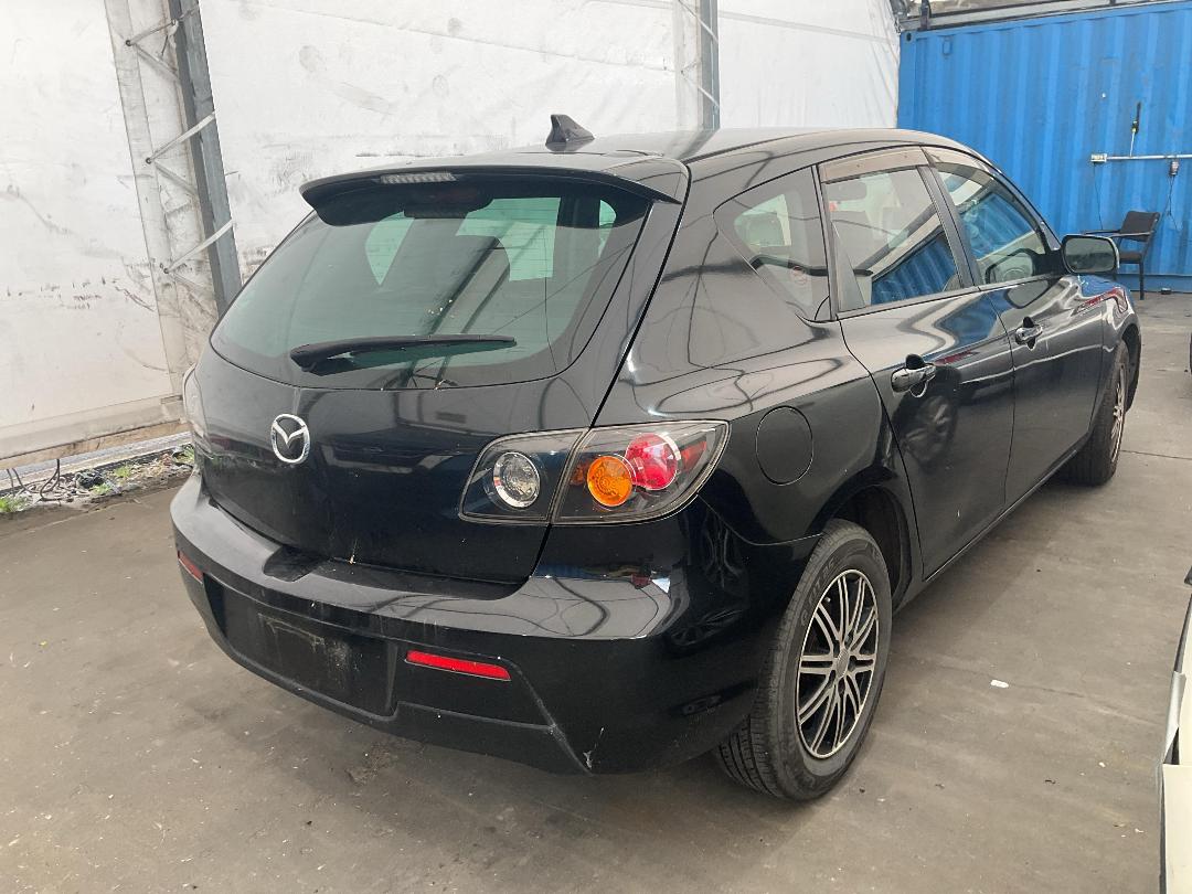 Photo '6' of Mazda Axela Photo '6' of Mazda Axela