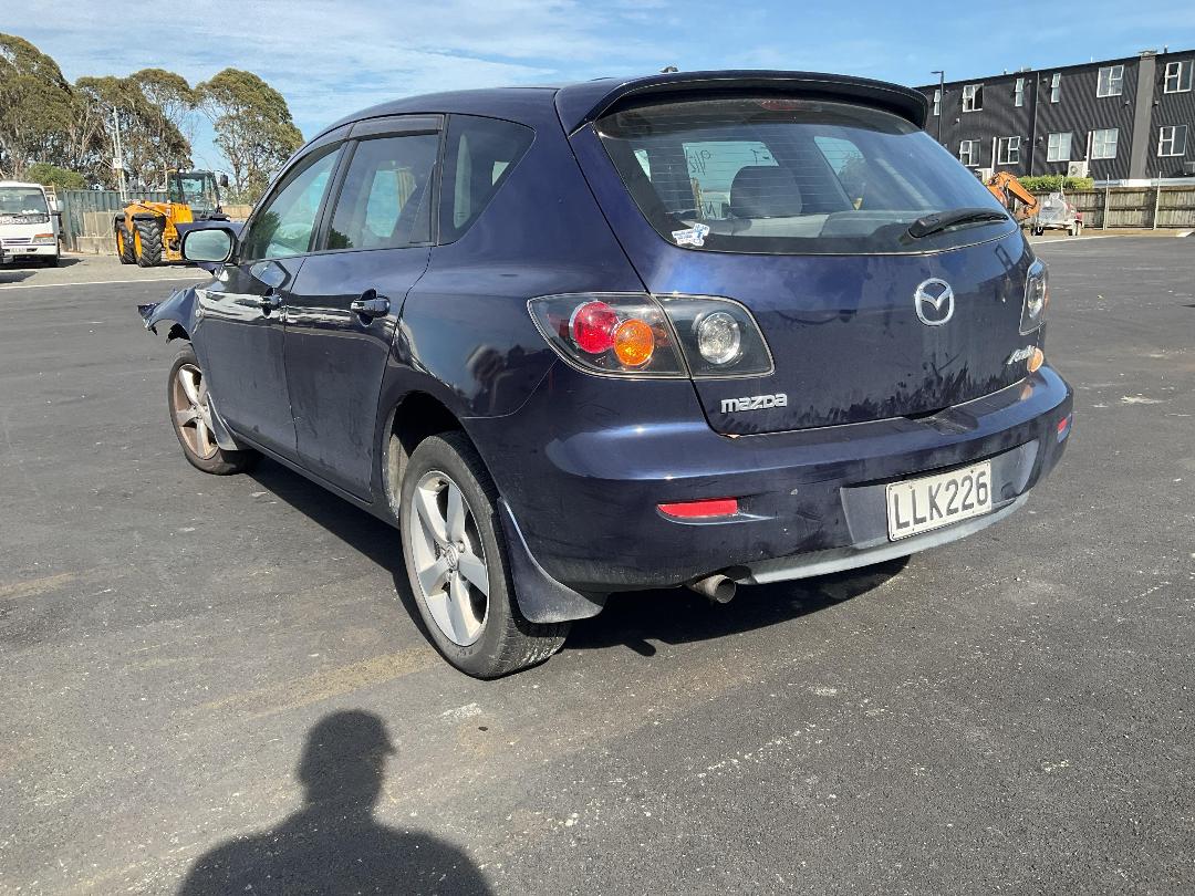 Photo '5' of Mazda Axela Photo '5' of Mazda Axela