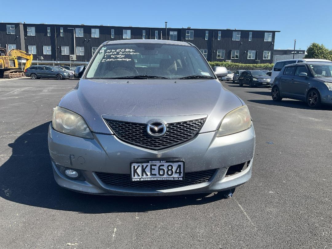 Photo '2' of Mazda Axela