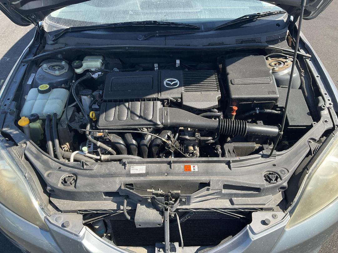 Photo '10' of Mazda Axela