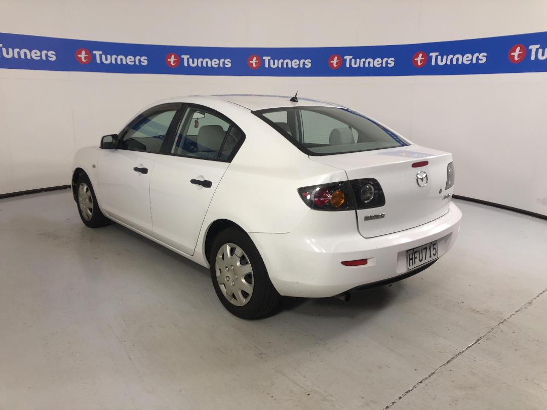 Photo '5' of Mazda Axela