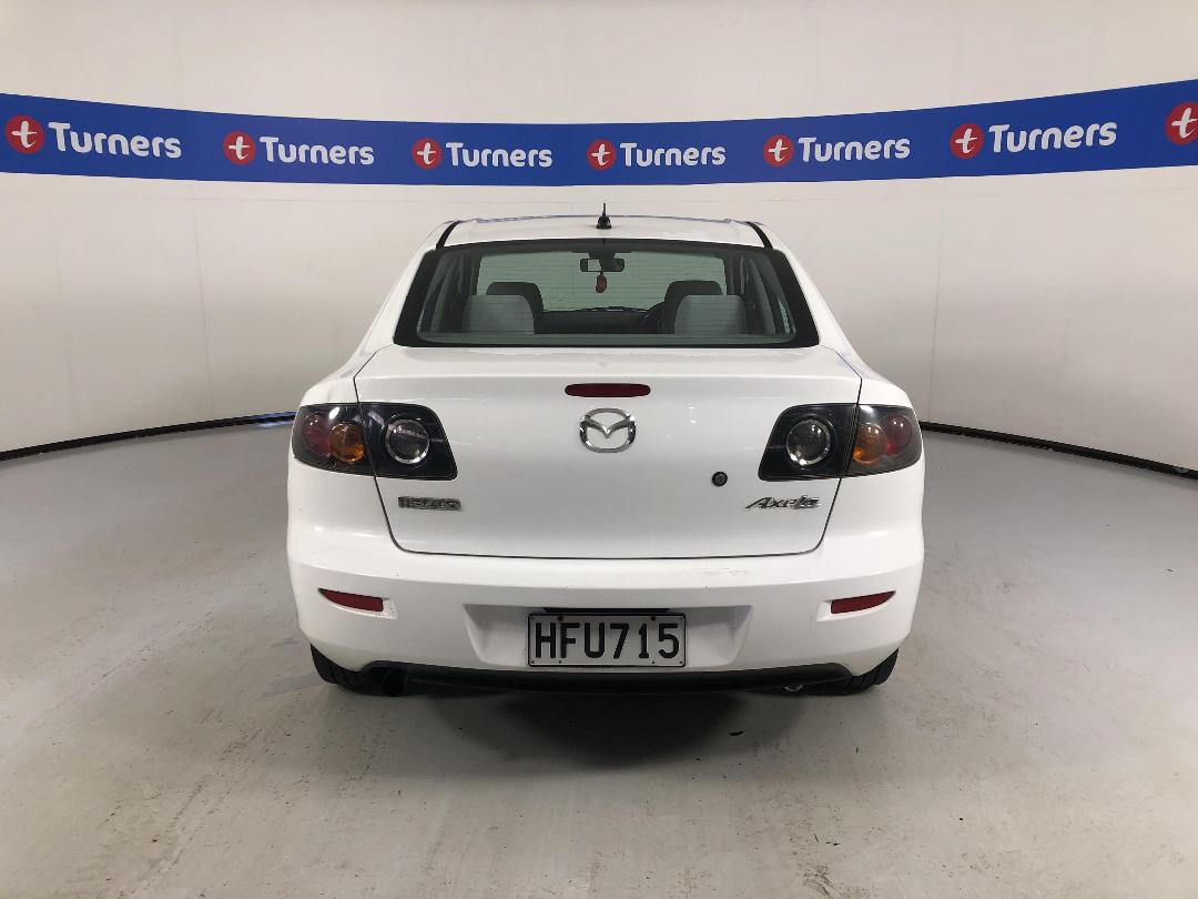 Photo '6' of Mazda Axela