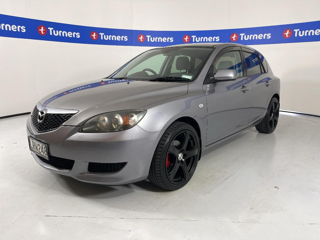 Photo '4' of Mazda Axela