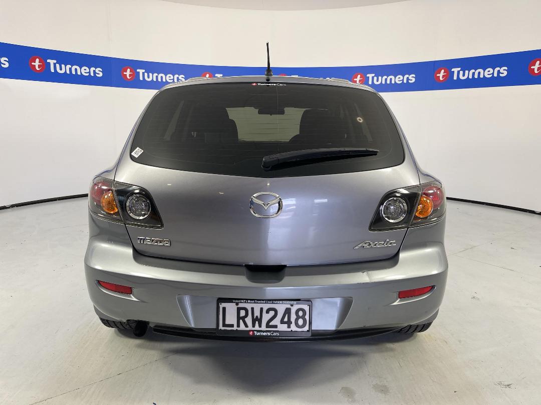 Photo '6' of Mazda Axela