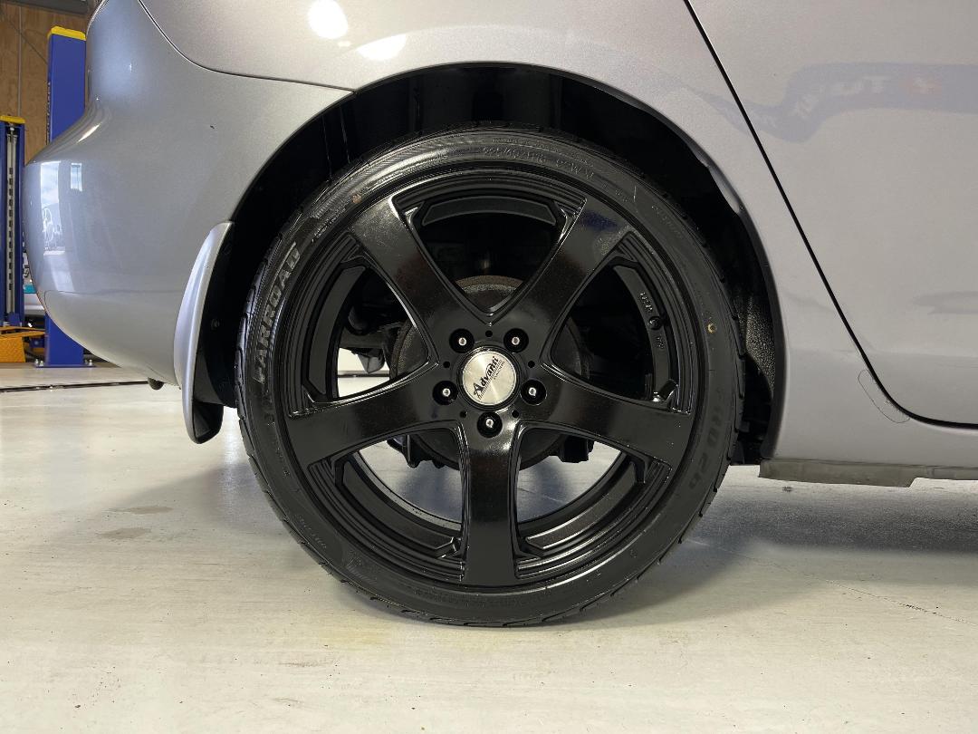 Photo '12' of Mazda Axela