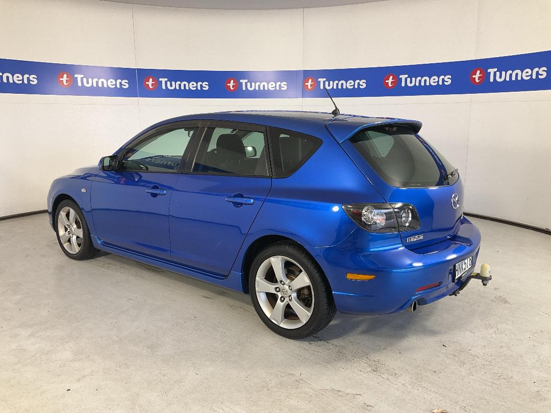 Photo '5' of Mazda Axela