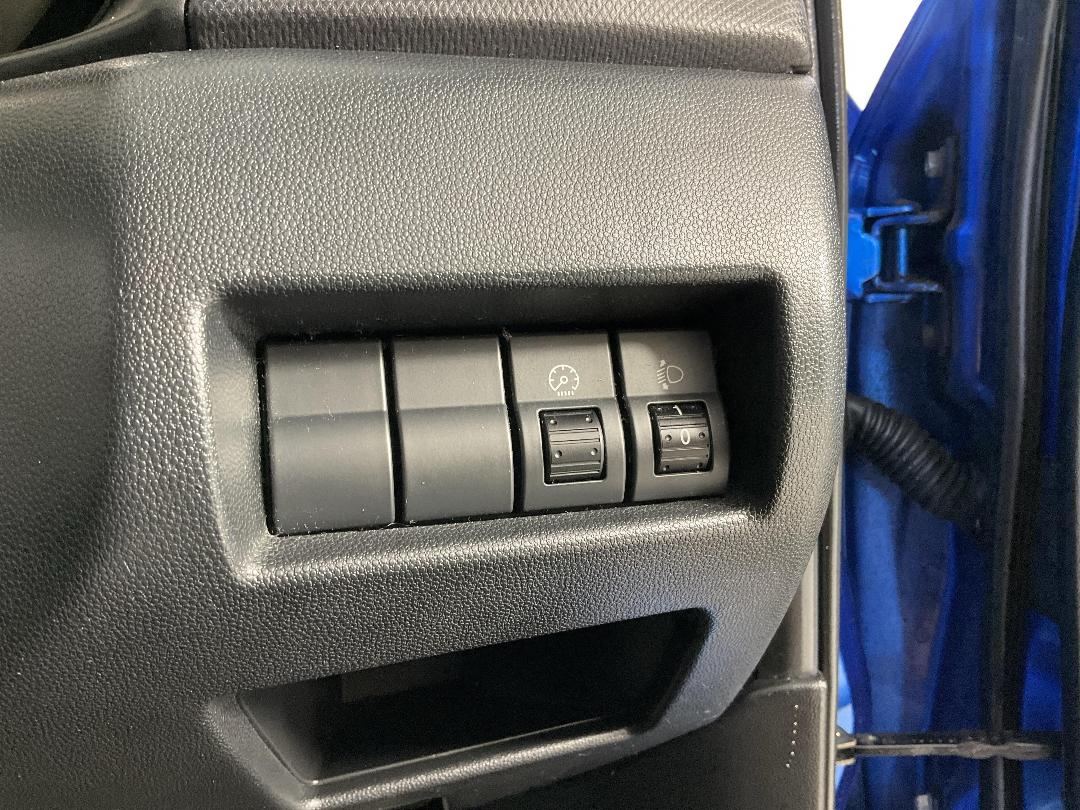 Photo '27' of Mazda Axela