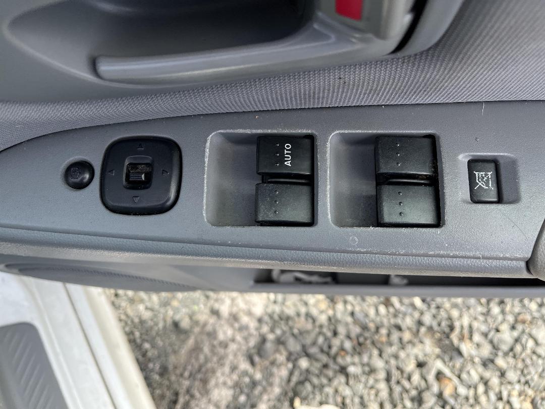 Photo '23' of Mazda Axela