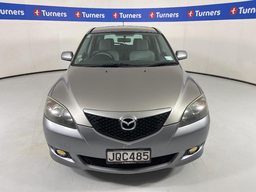 Photo '2' of Mazda Axela