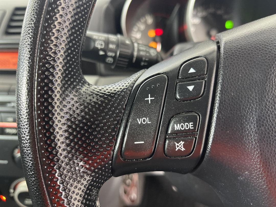 Photo '25' of Mazda Axela