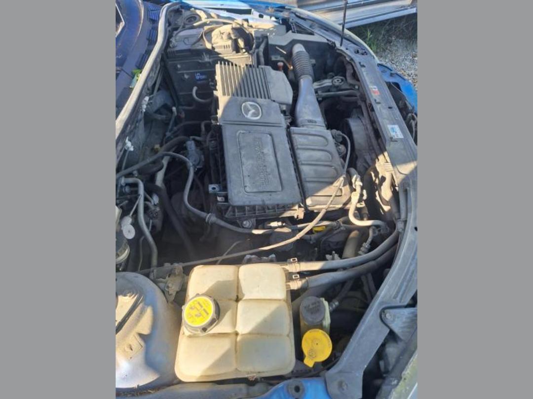 Photo '6' of Mazda Axela