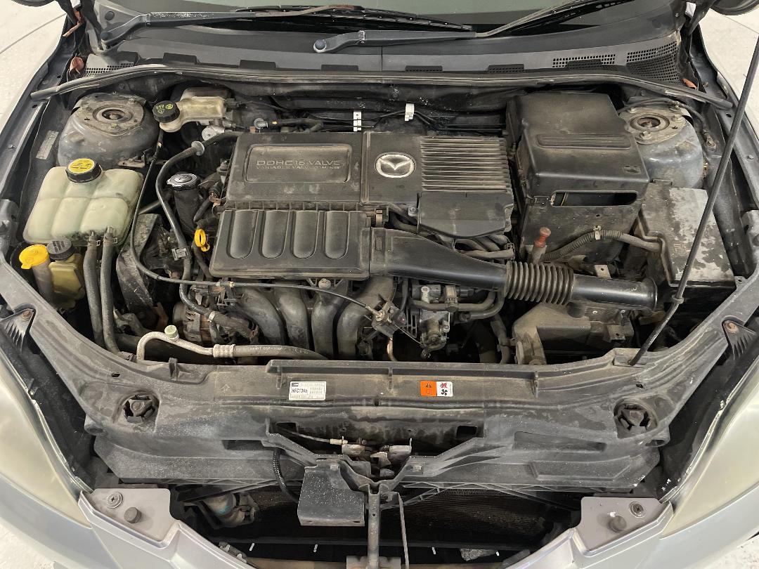 Photo '13' of Mazda Axela