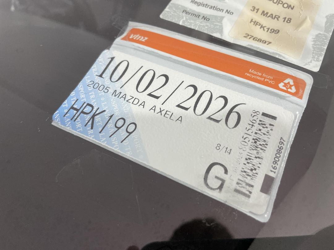 Photo '33' of Mazda Axela