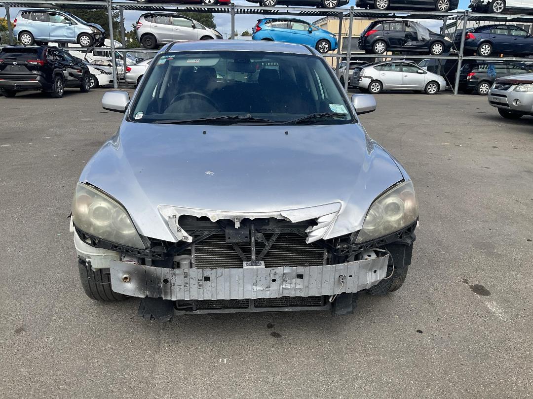 Photo '2' of Mazda Axela