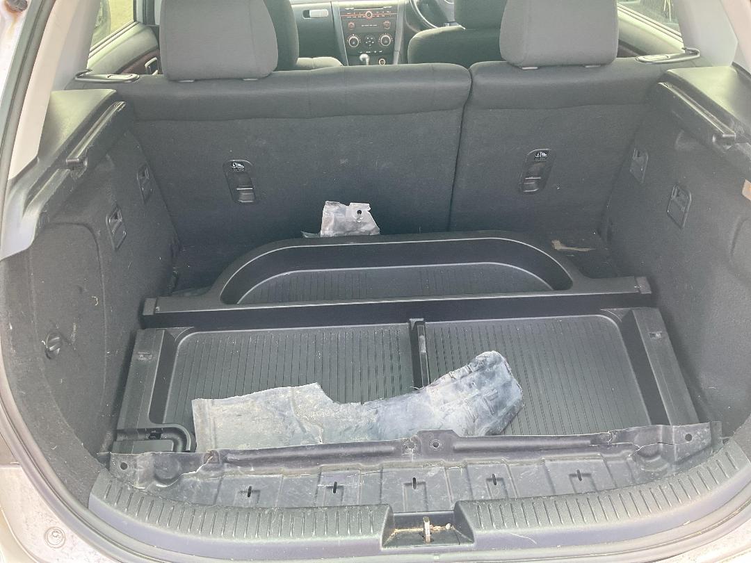 Photo '16' of Mazda Axela