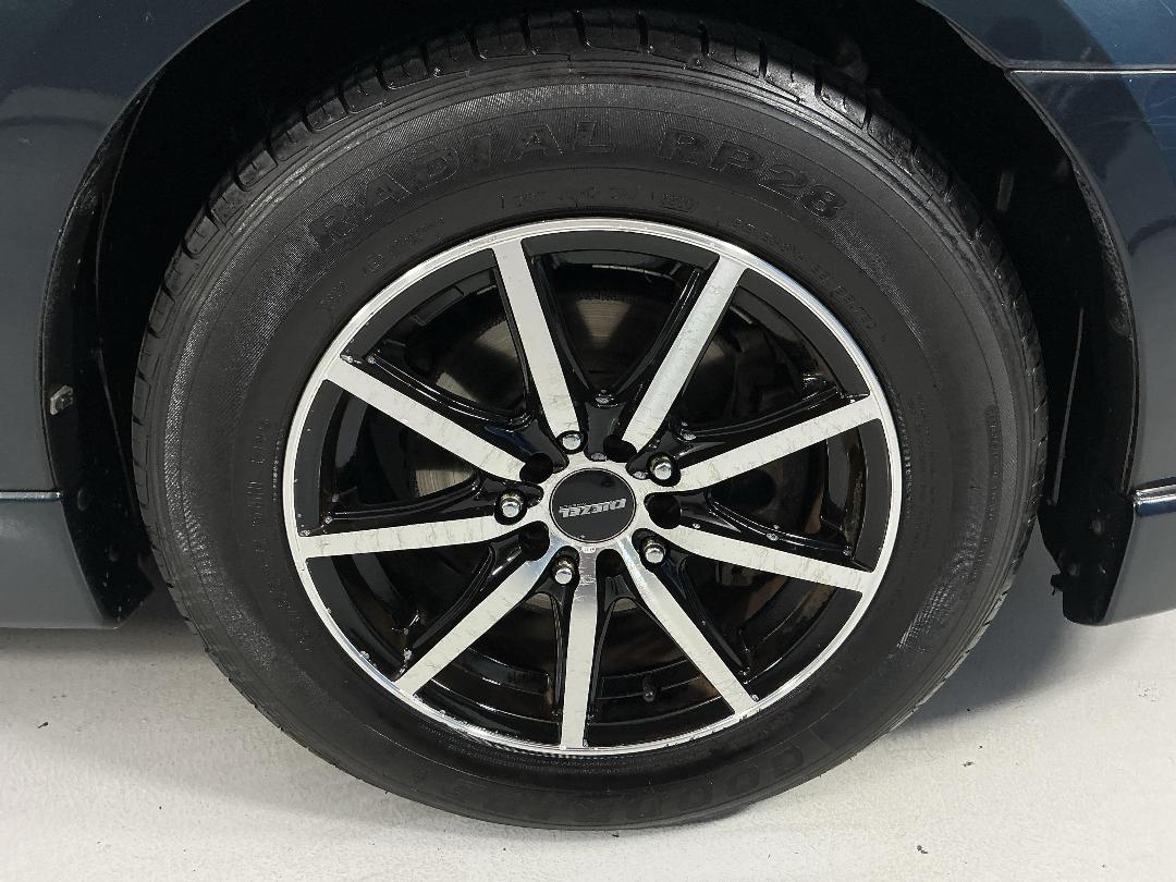 Photo '9' of Mazda Axela